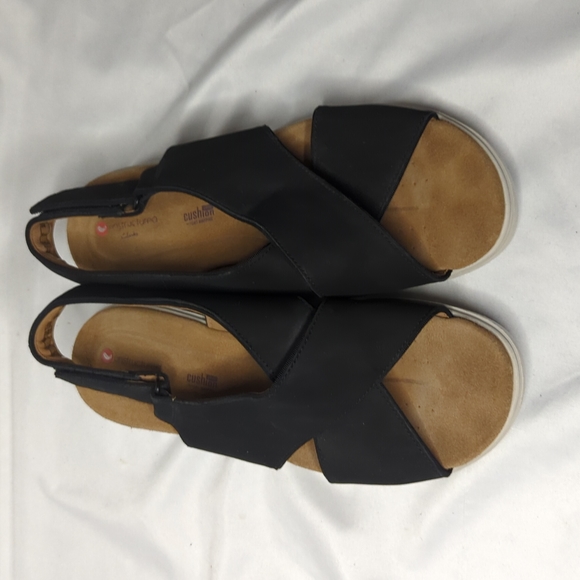 unstructured by Clarks Sandals - Picture 7 of 12